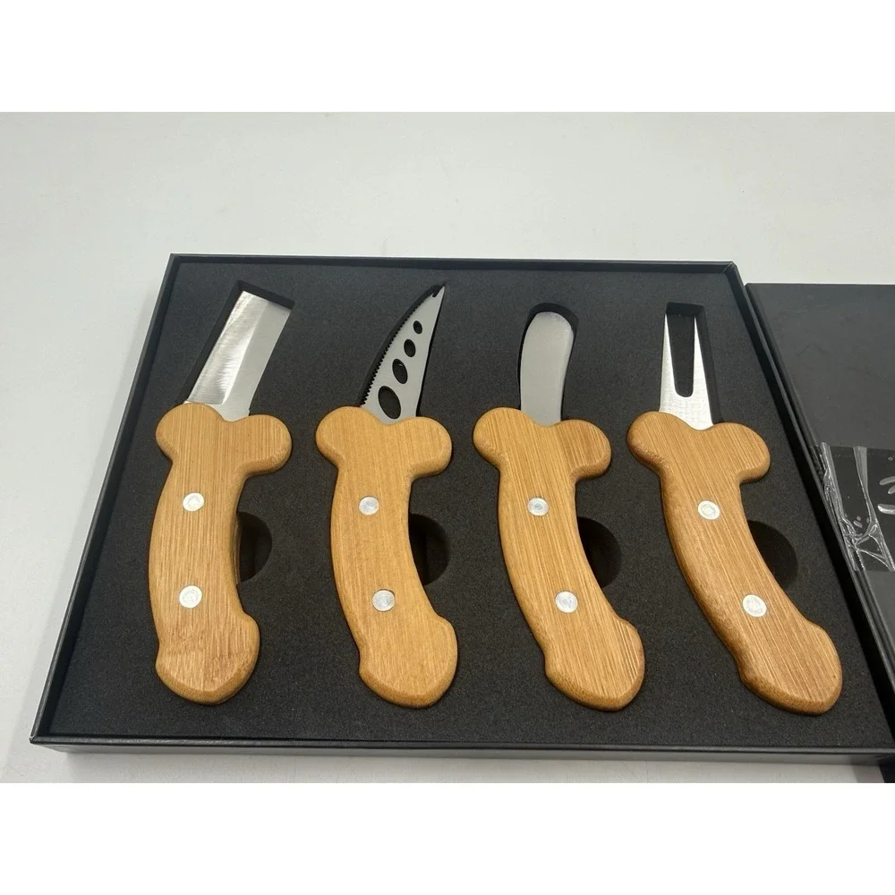 Cockuterie Cheese Knife Set‎ Wooden Handle Set Of 4